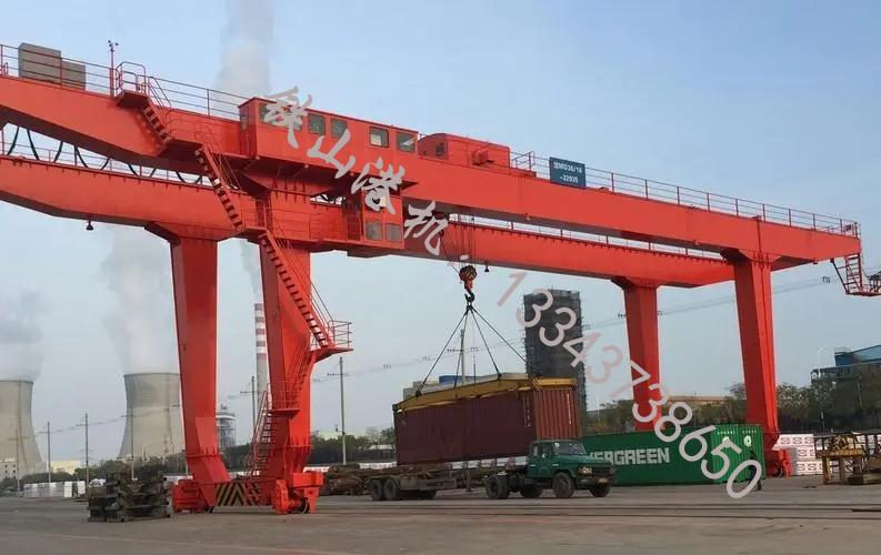 湖北武漢港口門(mén)式起重機廠(chǎng)家