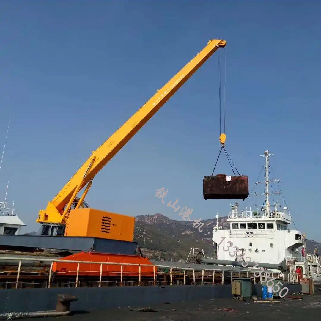山東青島甲板起重機廠(chǎng)家克令吊是一種裝卸貨物的設備