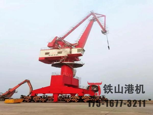湖北荊州門(mén)座式起重機廠(chǎng)家門(mén)座式起重機可靠性強